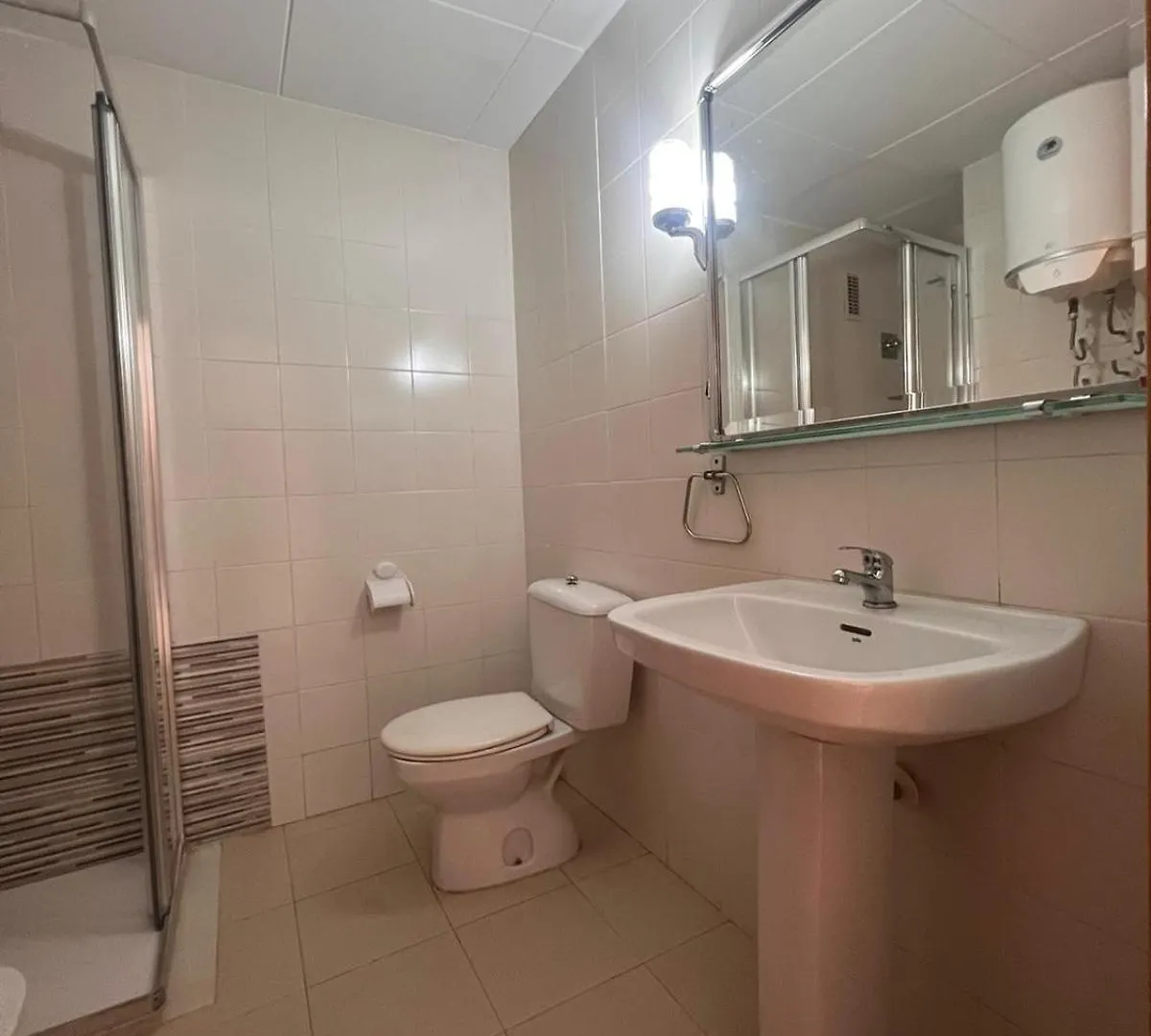 Apartamento Apcostas Els Pins Lotus Blanes