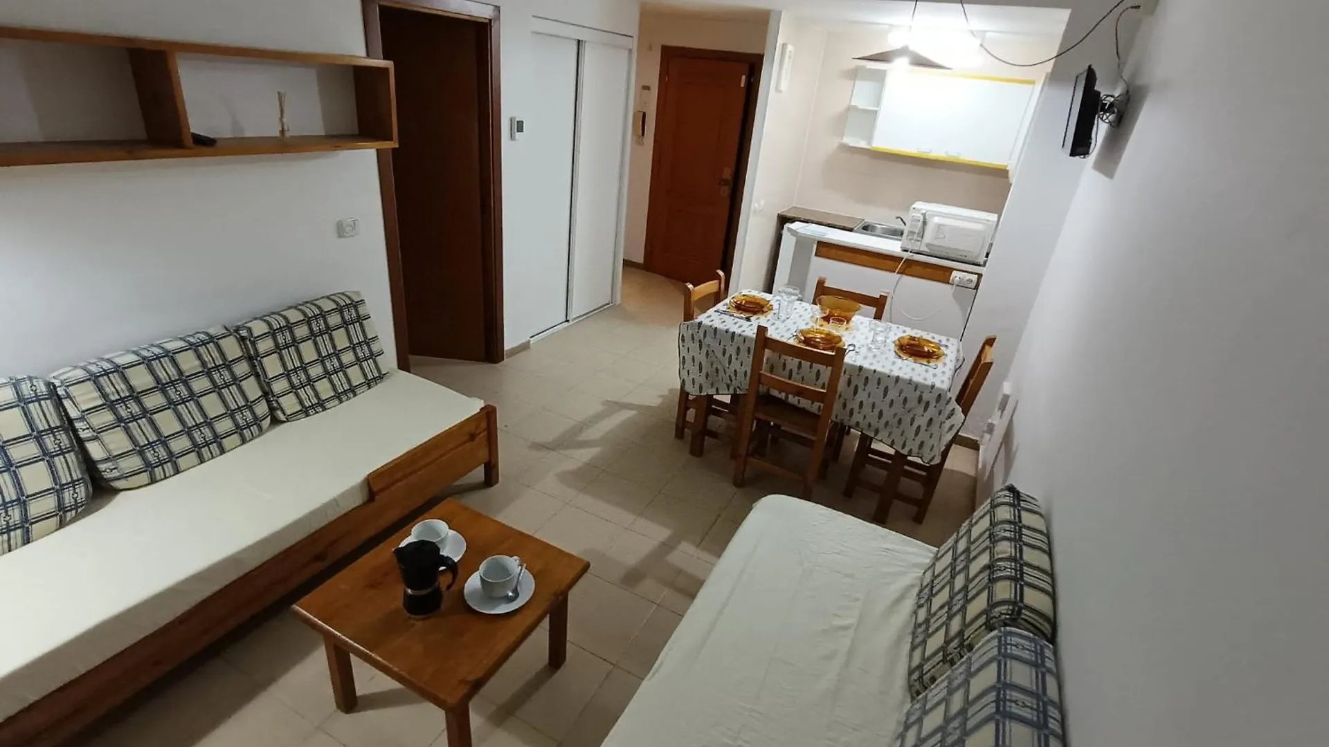 Apartamento Apcostas Els Pins Lotus Blanes