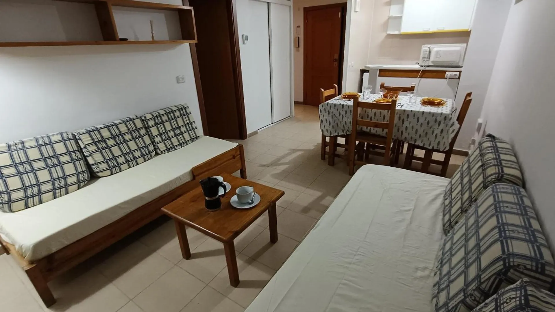 Apartamento Apcostas Els Pins Lotus Blanes