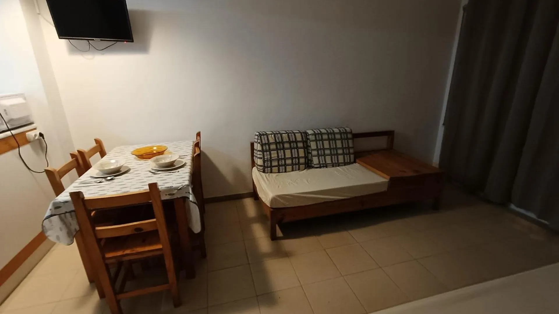 Apcostas Els Pins Lotus Apartment Blanes